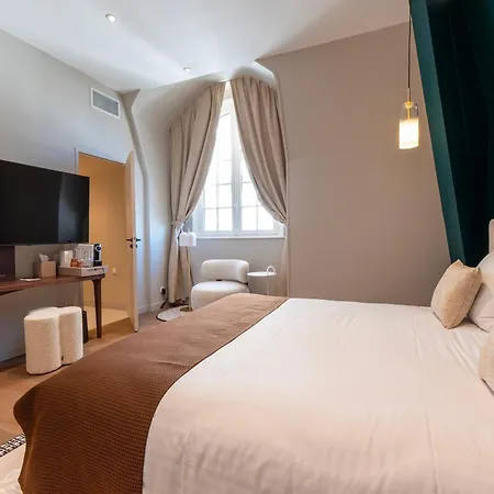 Hotel Des Arts *