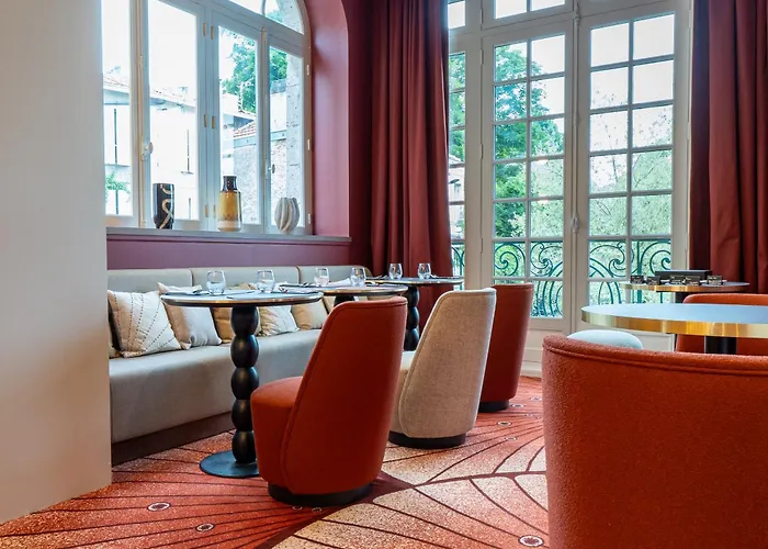 Des Arts Hotel Angulema