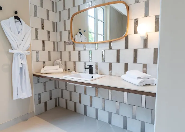 Des Arts 4* Angulema